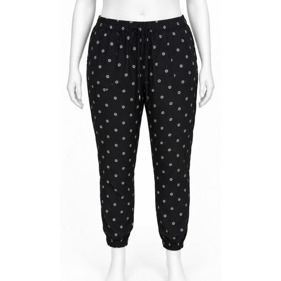 Old Navy Pants - OLD NAVY Women's Pants Black Elastic Waistband Drawstring XL Joggers CUTE!